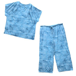 Stan Herman Women Sze XL Short Sleeve Capri Pajama Set Blue Leaf Pattern Stretch